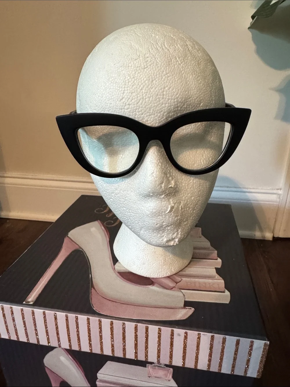 Black Cat-Eye Blue-light Statement Glasses